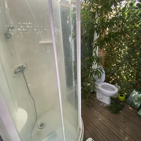 Caravane Individuelle Dans Le Maquis Corse Country house