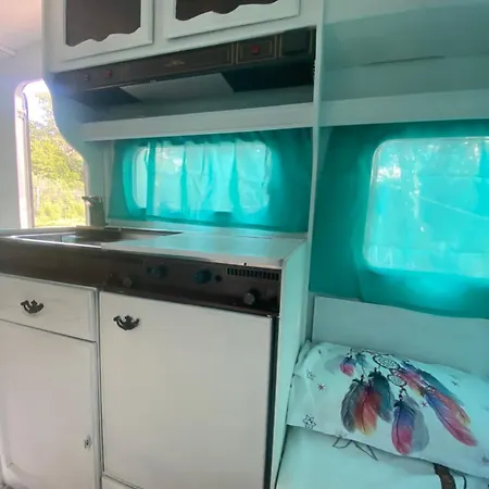 Lantställe Roulotte Individuelle Dans Le Maquis Corse *