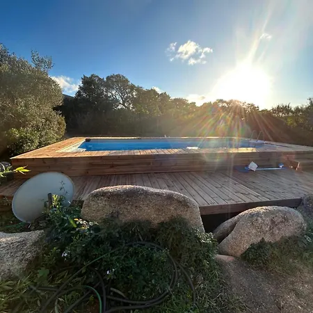 Roulotte Individuelle Dans Le Maquis Corse