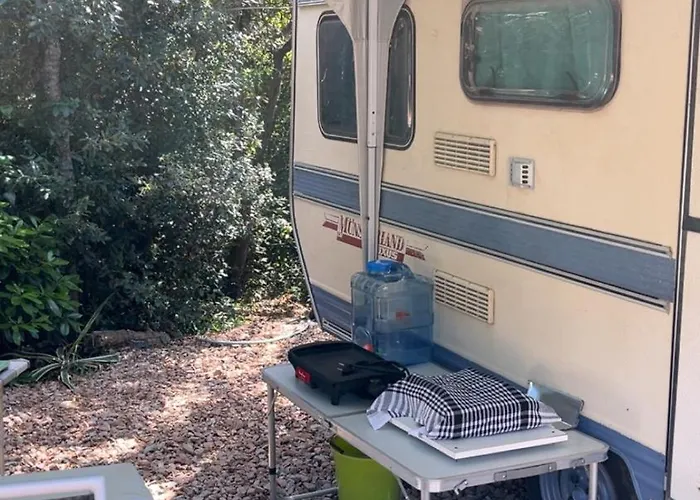 Roulotte Individuelle Dans Le Maquis Corse Pianottoli-Caldarello (Corsica)