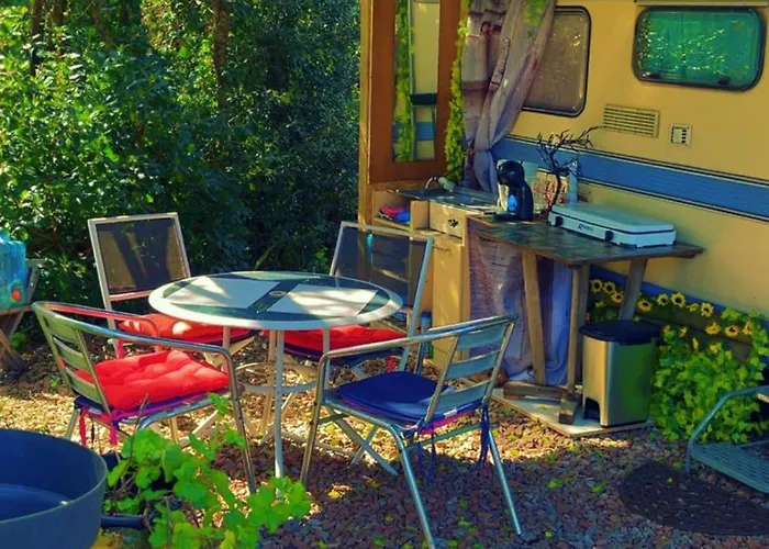 Roulotte Individuelle Dans Le Maquis Corse